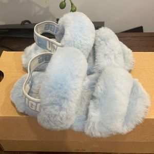 Toddler Girl - Ugg Slippers
